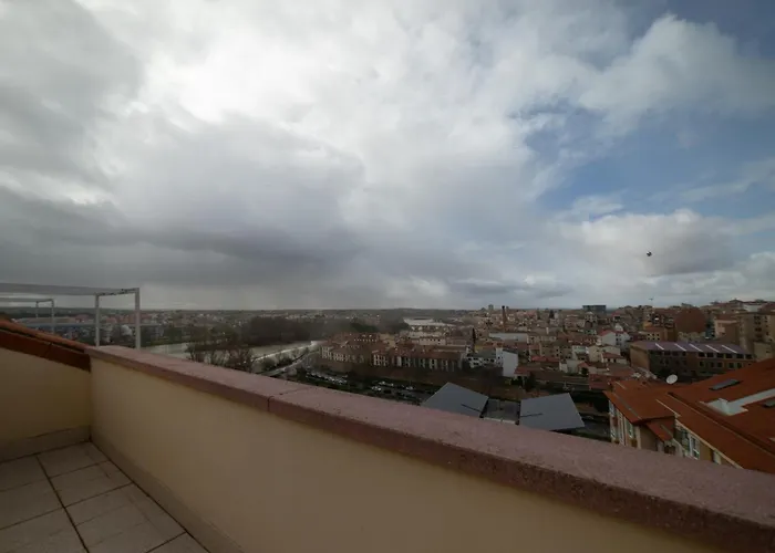 Puente De Hierro Zamora